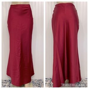 Betsy & Adam Jewel Tone Merlot Satin Maxi Skirt Vintage Size 8